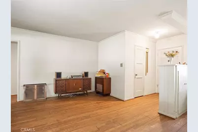 13607 Huston Street, Sherman Oaks, CA 91423 - Photo 12