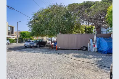 1909 Pacific Avenue, Venice, CA 90291 - Photo 4