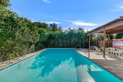 15542 Sherman Way #11, Van Nuys, CA 91406 - Photo 14