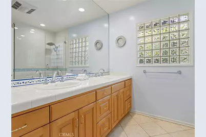 1012 N Sunset Canyon Drive, Burbank, CA 91504 - Photo 36