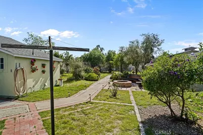 10436 La Tuna Canyon Road, Los Angeles, CA 91352 - Photo 26