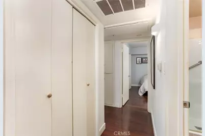 615 E Olive #A, Burbank, CA 91501 - Photo 10