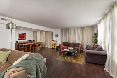 615 E Olive #A, Burbank, CA 91501 - Photo 24