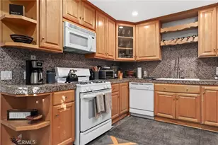 22900 Hatteras Ave, Woodland Hills, CA 91367 - Photo 24