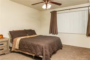 16710 Orange, Paramount, CA 90723 - Photo 18