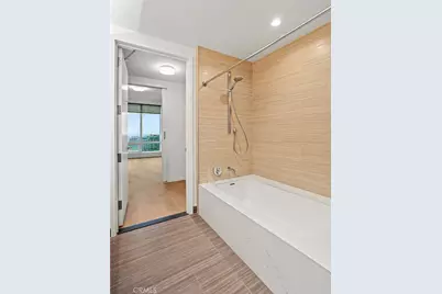 877 Francisco Street #4106, Los Angeles, CA 90017 - Photo 30