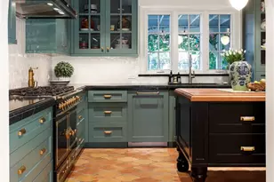 898 S Victoria, Los Angeles, CA 90005 - Photo 24