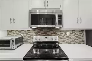 1045 N Kings Road, West Hollywood, CA 90069 - Photo 6