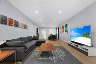 1045 N Kings Road, West Hollywood, CA 90069 - Photo 2
