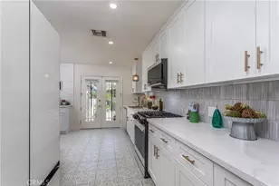 1902 N Pass Ave, Burbank, CA 91505 - Photo 10