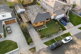 437 N Parish Pl, Burbank, CA 91506 - Photo 40