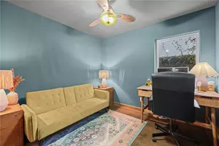 437 N Parish Pl, Burbank, CA 91506 - Photo 24