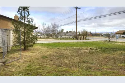 8222 3rd Avenue, Hesperia, CA 92345 - Photo 4