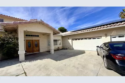 7590 Fairway, Yucca Valley, CA 92284 - Photo 2