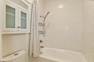6525 La Mirada Ave, Los Angeles, CA 90038 - Photo 10