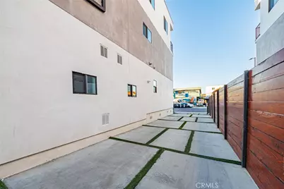 4848 W 17th, Los Angeles, CA 90019 - Photo 38