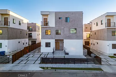 4848 W 17th, Los Angeles, CA 90019 - Photo 12