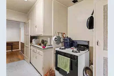 441 Dartmouth Road, Burbank, CA 91504 - Photo 8