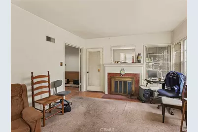 441 Dartmouth Road, Burbank, CA 91504 - Photo 16