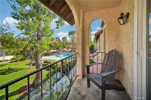 19545 Sherman Way, Reseda, CA 91335 - Photo 28