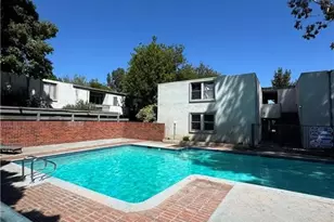 18620 Hatteras, Tarzana, CA 91356 - Photo 2