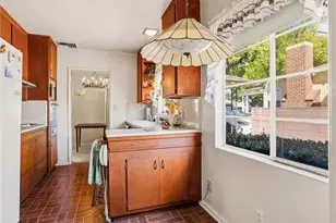 236 W Providencia Ave, Burbank, CA 91502 - Photo 6