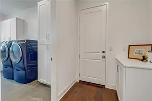 24537 Via Sendero, Valencia, CA 91354 - Photo 16