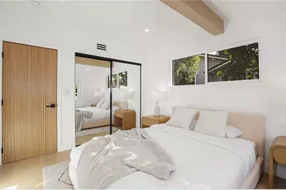 23856 Aetna, Woodland Hills, CA 91367 - Photo 24