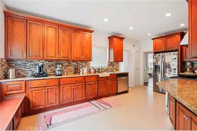 1015 S Mansfield Avenue, Los Angeles, CA 90019 - Photo 28