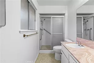 9960 Milburn, Los Angeles, CA 91352 - Photo 54