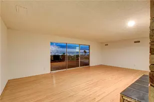 9960 Milburn, Los Angeles, CA 91352 - Photo 38