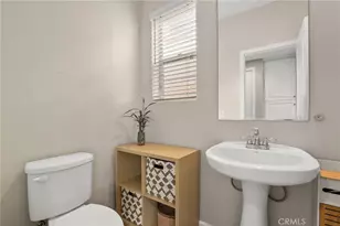 21710 Bene Dr, Saugus, CA 91350 - Photo 12