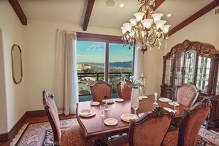 12 Skyline Dr, Burbank, CA 91501 - Photo 16