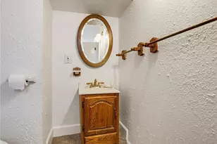 1331 N Lamer St, Burbank, CA 91506 - Photo 28