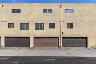 7715 Via Napoli, Los Angeles, CA 91504 - Photo 28