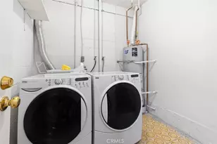 7715 Via Napoli, Los Angeles, CA 91504 - Photo 24