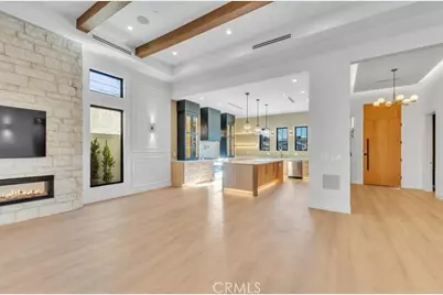 8825 Sophia Avenue, North Hills, CA 91343 - Photo 34