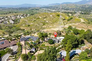 10557 Mahoney, Sunland, CA 91040 - Photo 32