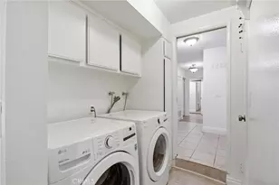 222 N Rose, Burbank, CA 91505 - Photo 26