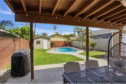 1117 Lucas Street, San Fernando, CA 91340 - Photo 2