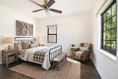 336 W Linden Avenue, Burbank, CA 91506 - Photo 18