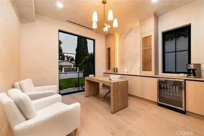 16749 Addison, Encino, CA 91436 - Photo 12