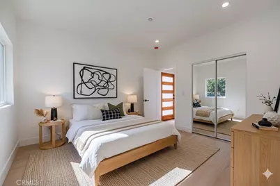5209 W 20th, Los Angeles, CA 90016 - Photo 4