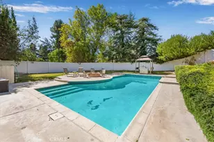 16901 Pineridge Dr, Granada Hills, CA 91344 - Photo 24