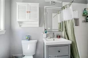 11426 Collett Ave, Granada Hills, CA 91344 - Photo 28