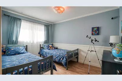 11426 Collett Avenue, Granada Hills, CA 91344 - Photo 32