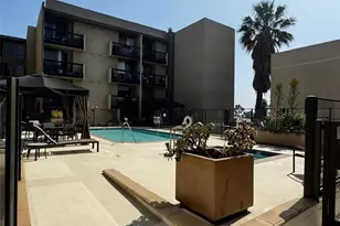 7320 Hawthorn  Ave, Los Angeles, CA 90046 - Photo 28