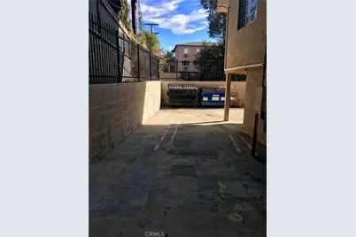 14253 Gilmore Street, Van Nuys, CA 91401 - Photo 20