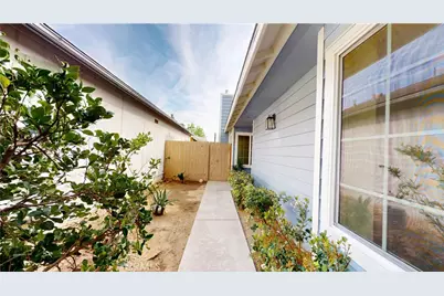 13960 Almetz, Sylmar, CA 91342 - Photo 22