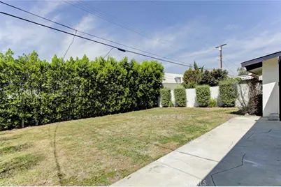 5515 Hermitage Avenue, Valley Village, CA 91607 - Photo 22